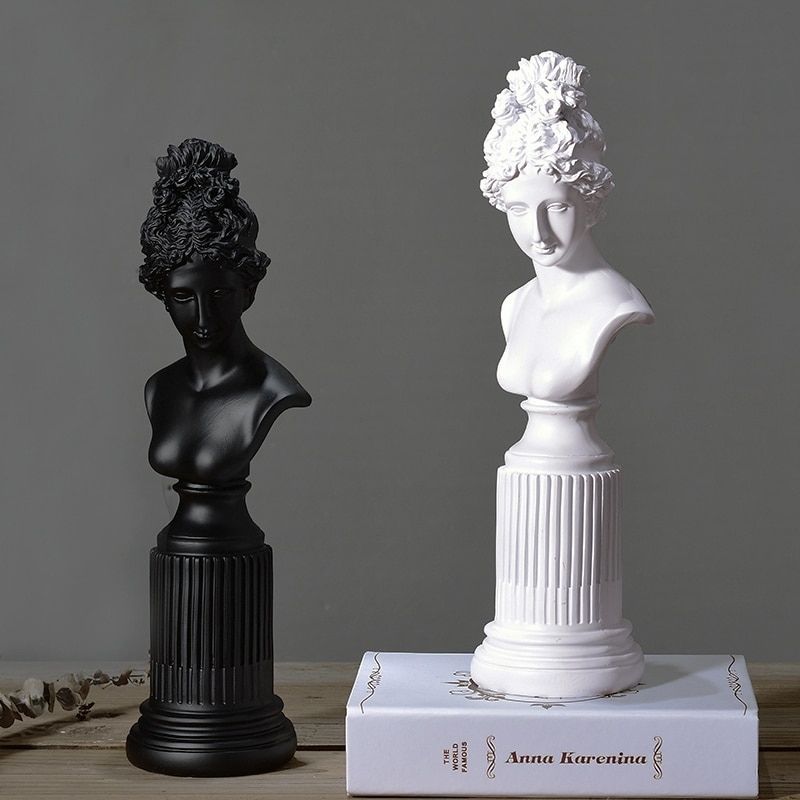 Estátua de busto grego preto