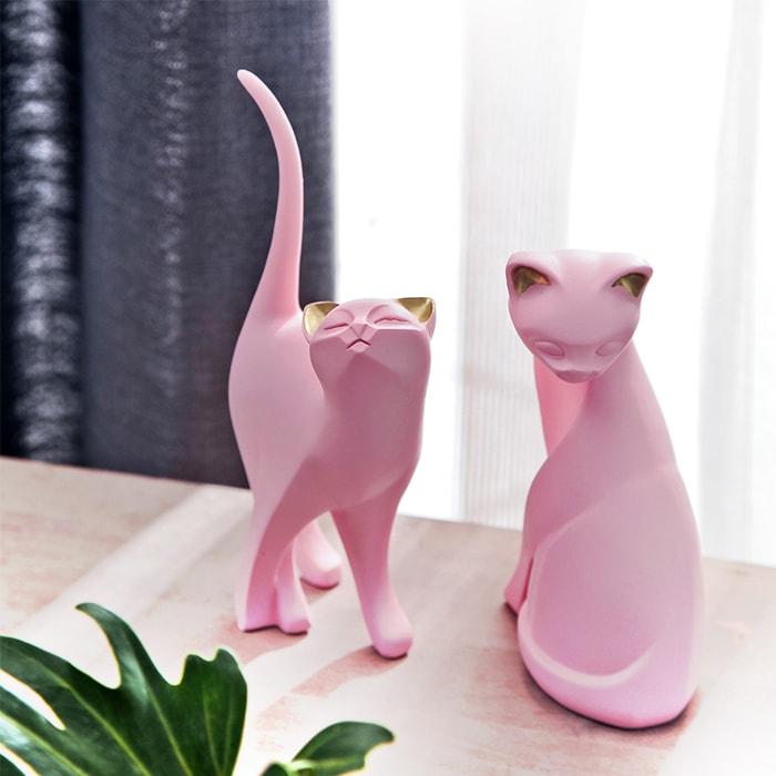 Estátua de gato de gato mindinho