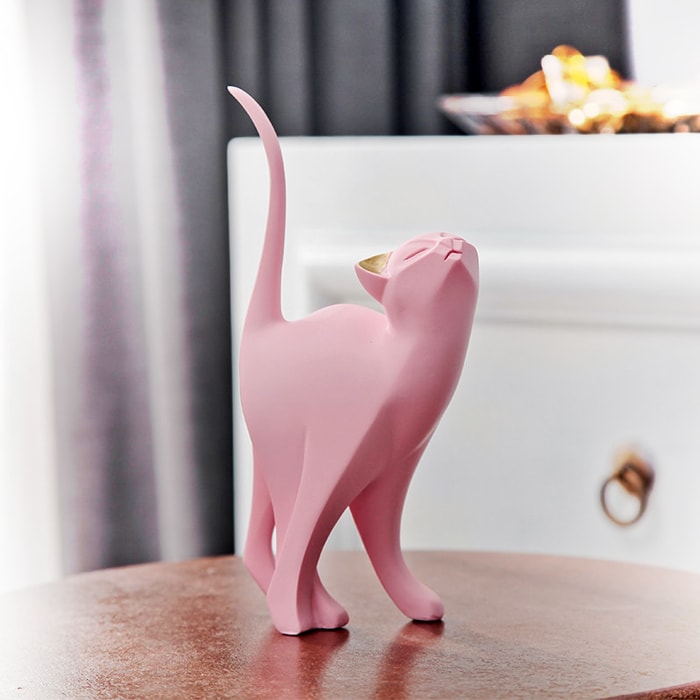 Estátua de gato de gato mindinho