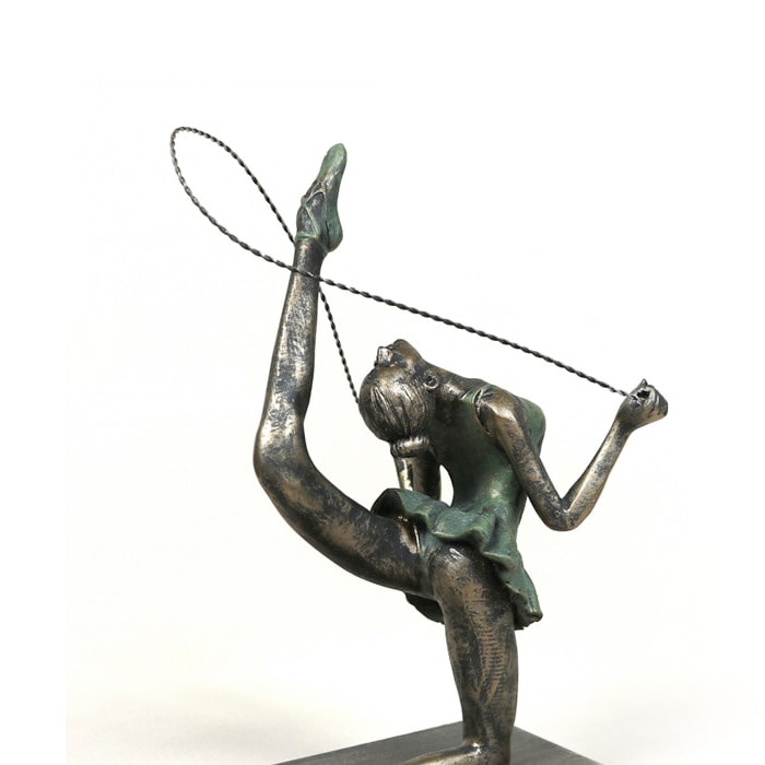 Estátua Mulher dançarina estrela