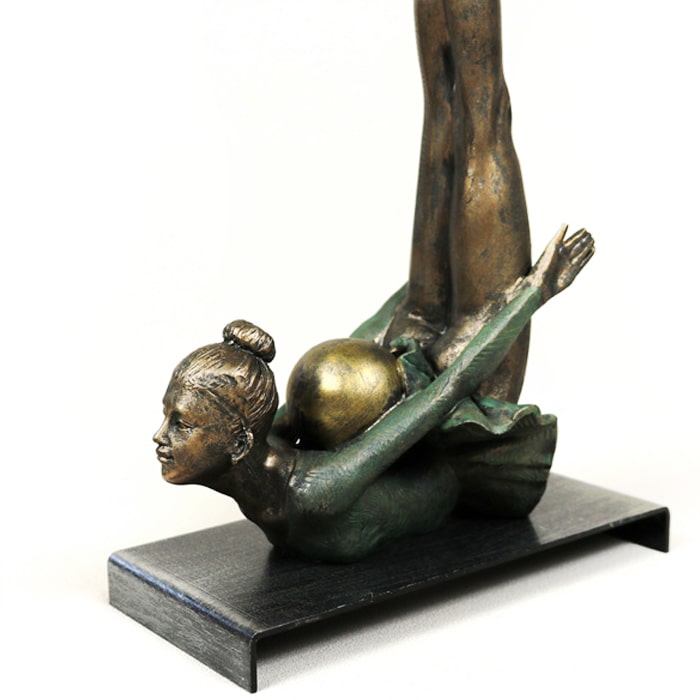 Estátua Mulher dançarina estrela
