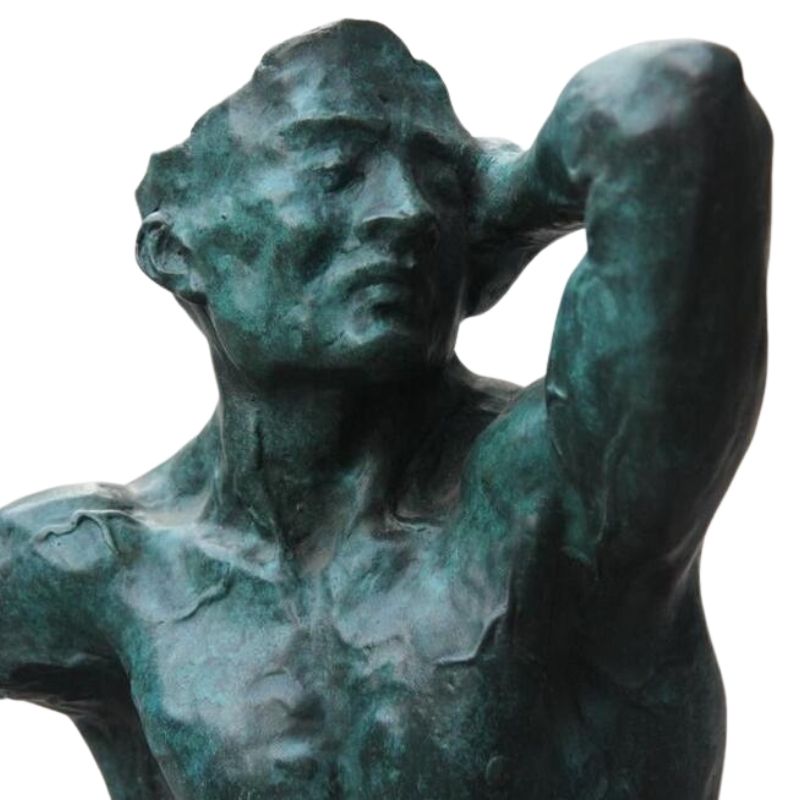Estátua de bronze azul