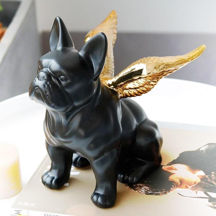 Estátua de Bulldog Winged