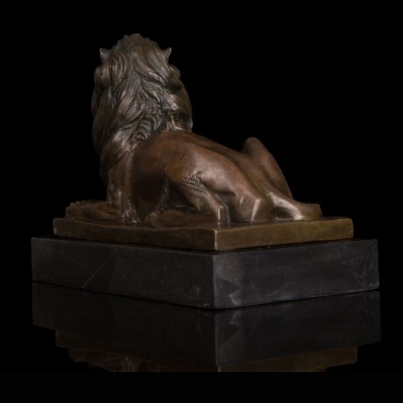 Estátua de leão ao ar livre de bronze