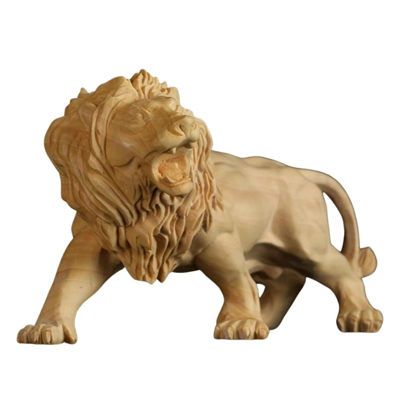 Estátua de leão de madeira