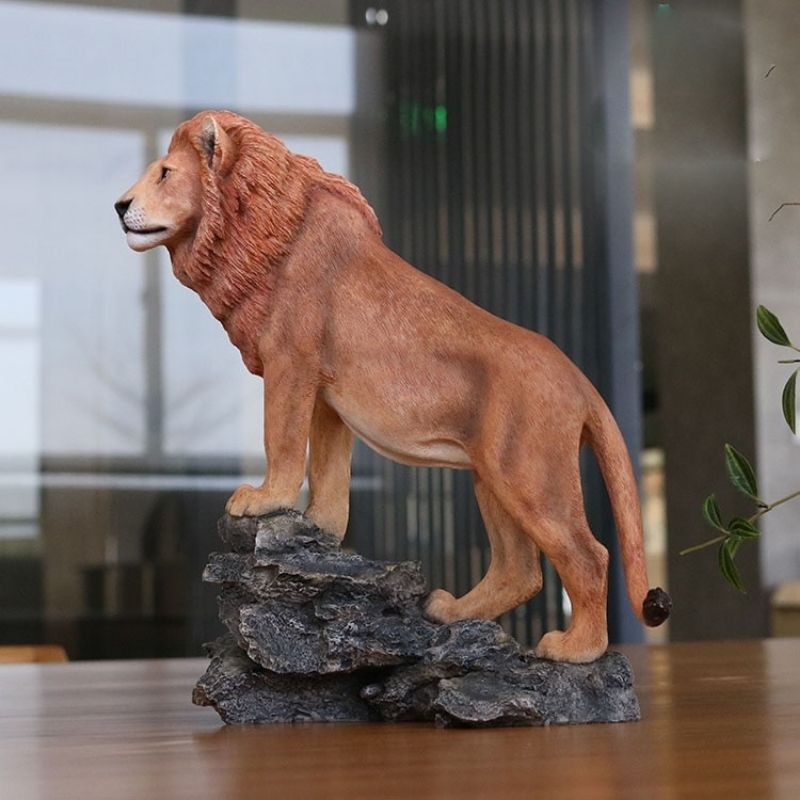 Estátua de leão de resina natural