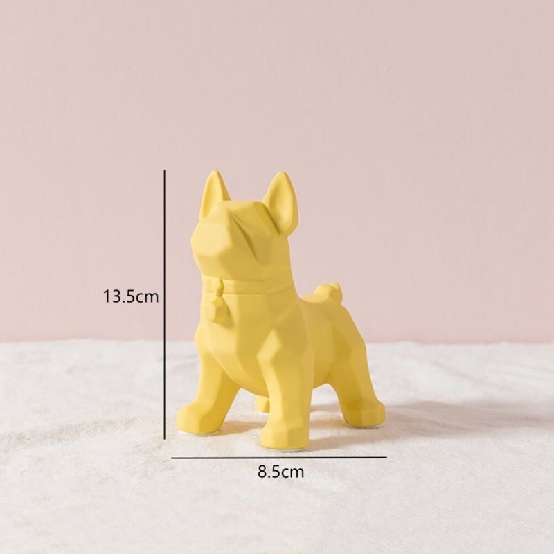 Estátua de origami de cachorro amarelo