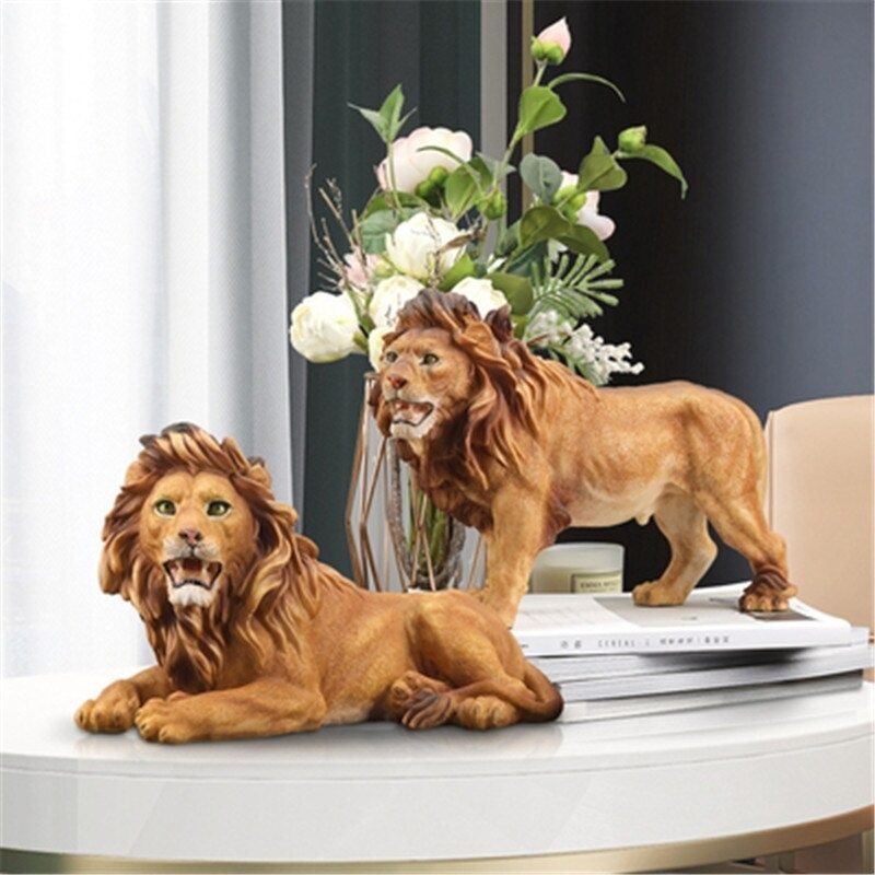Estátua Lion Standing Resina