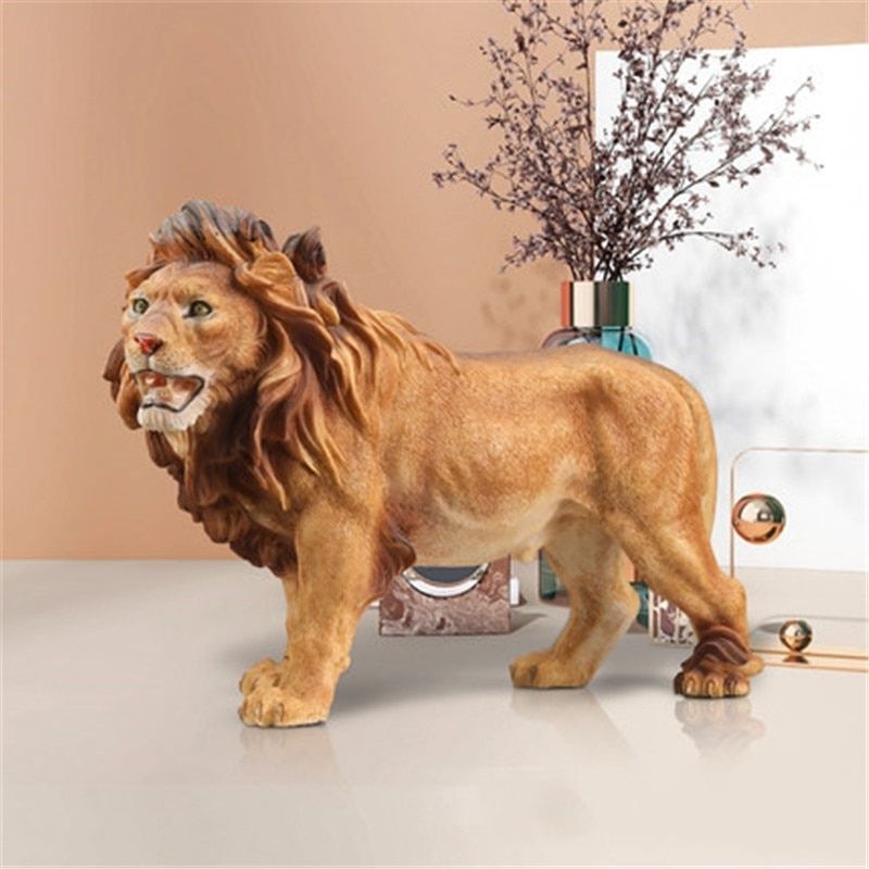 Estátua Lion Standing Resina