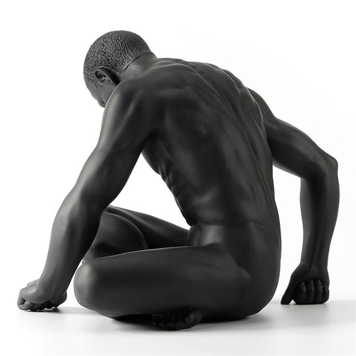 Estátua preguiçosa sentada